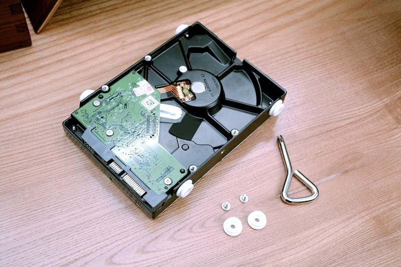 要什么视频会员，要什么网盘，一个极空间Z2S家庭NAS就能搞定