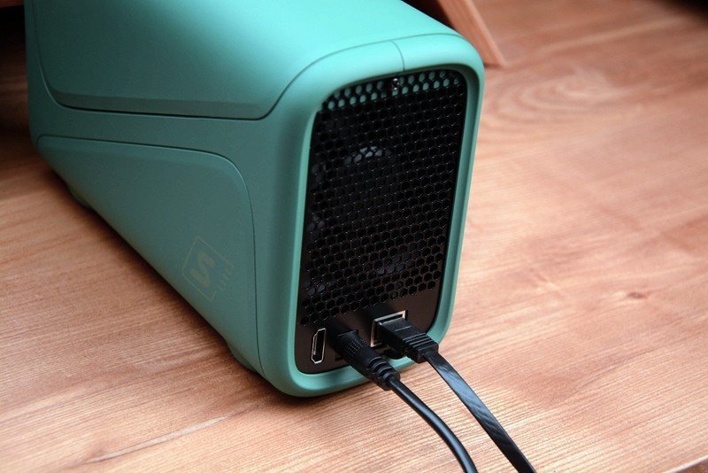 要什么视频会员，要什么网盘，一个极空间Z2S家庭NAS就能搞定