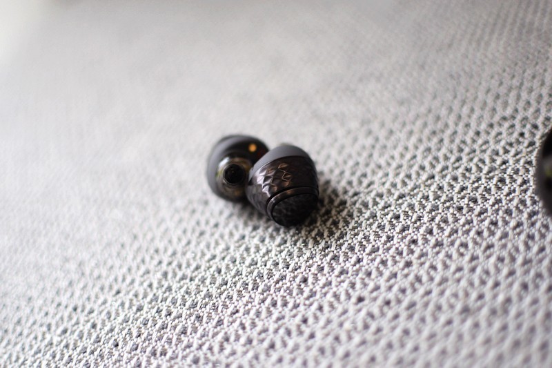 亮瞎我眼 SOUNDPEATS Engine4无线蓝牙耳机