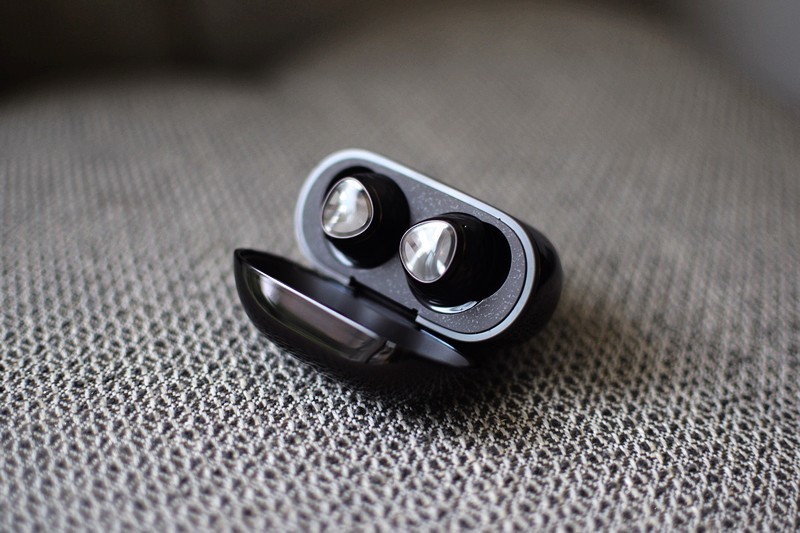 亮瞎我眼 SOUNDPEATS Engine4无线蓝牙耳机