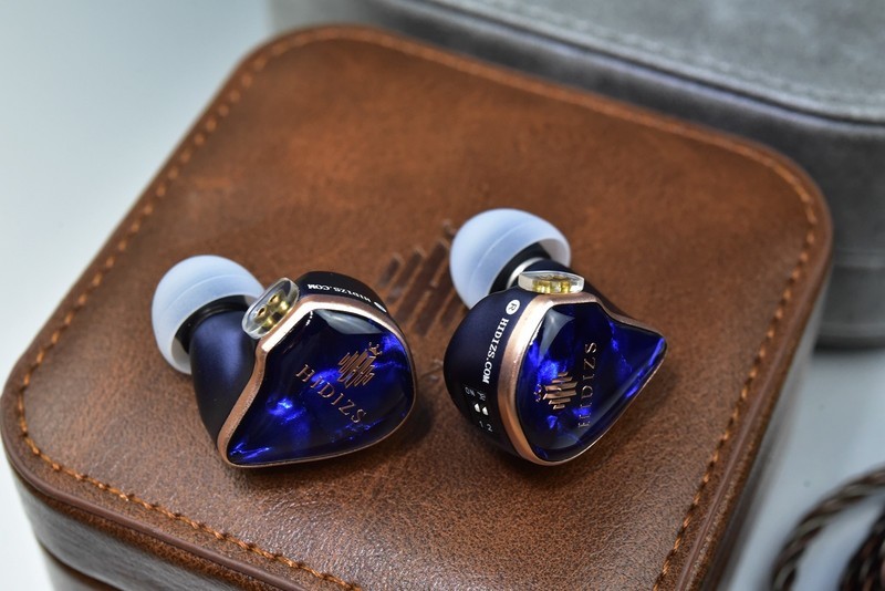 你可以忽视它的存在，但不可否认它的良心！HIDIZS四动铁MD4鉴赏