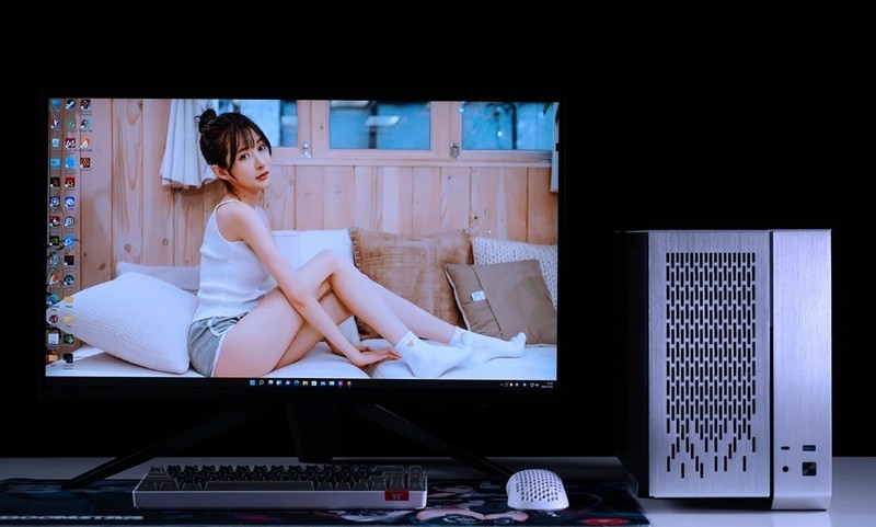 不玩灯也能很靓仔，国产新锐ALmordor 莫邪机箱+12400F+3070装机分享