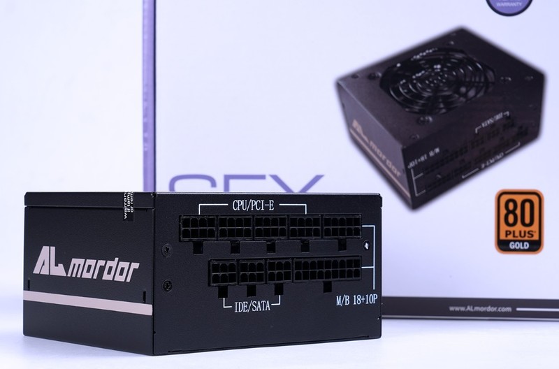 不玩灯也能很靓仔，国产新锐ALmordor 莫邪机箱+12400F+3070装机分享