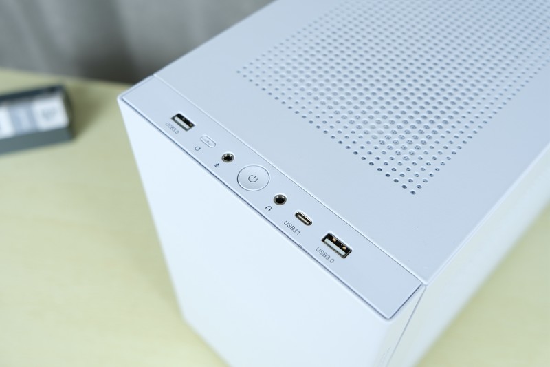 好看又好装的纯白小机箱：先马 趣造I'm 雪装豪华版 装机体验