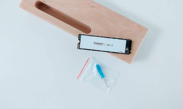 用阿斯加特AN4+小成本自制高性能移动硬盘，比直接购买成品更香