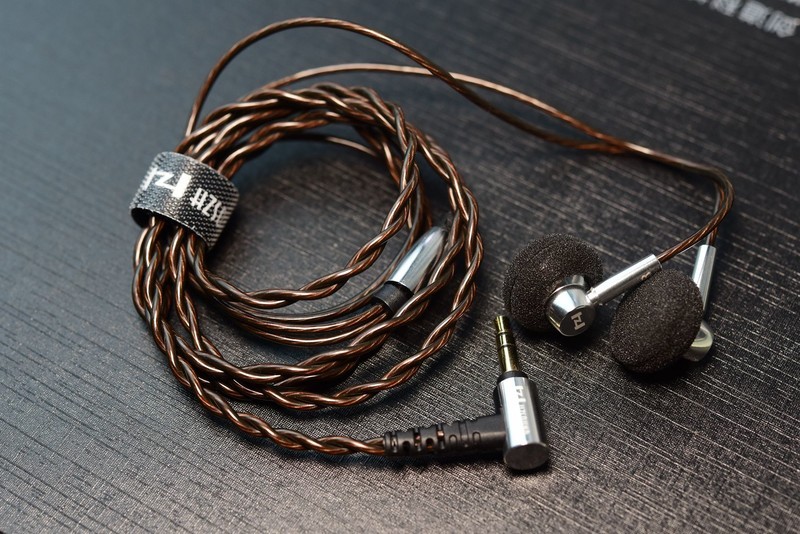 低价平头塞中难得的高完成度之作！HZSOUND钹PRO试听