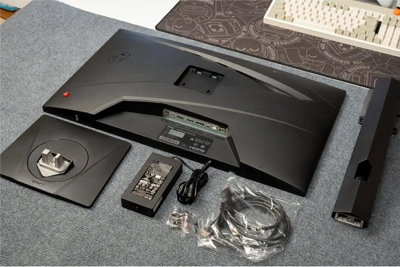 为《黑神话：悟空》入手千元电竞显示器，享受180 Hz高刷的丝滑