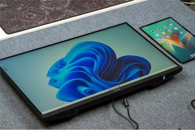 为《黑神话：悟空》入手千元电竞显示器，享受180 Hz高刷的丝滑