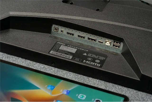 为《黑神话：悟空》入手千元电竞显示器，享受180 Hz高刷的丝滑