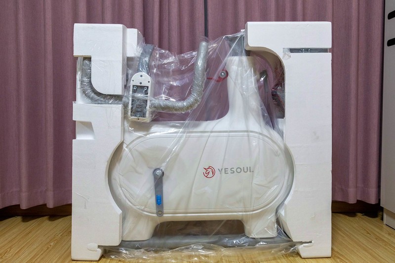 野小兽小白驹速燃单车，让小户型也能变健身房