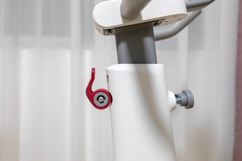 野小兽小白驹速燃单车，让小户型也能变健身房