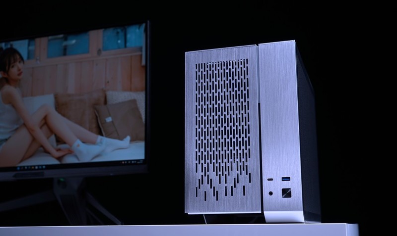 不玩灯也能很靓仔，国产新锐ALmordor 莫邪机箱+12400F+3070装机分享