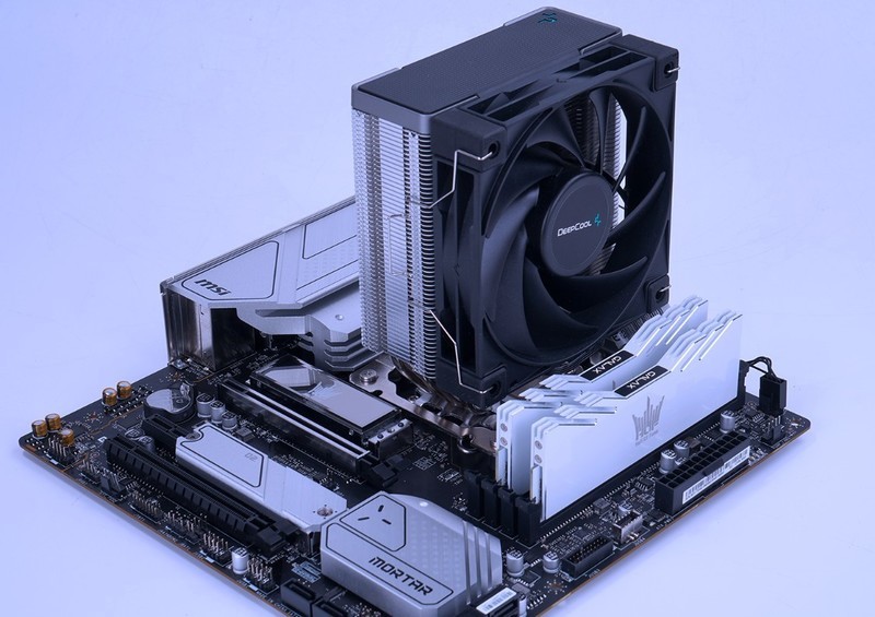 不玩灯也能很靓仔，国产新锐ALmordor 莫邪机箱+12400F+3070装机分享