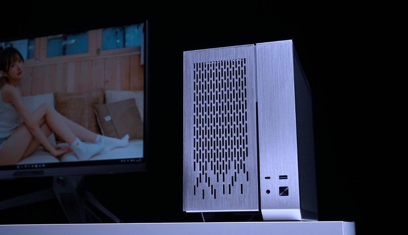 不玩灯也能很靓仔，国产新锐ALmordor 莫邪机箱+12400F+3070装机分享