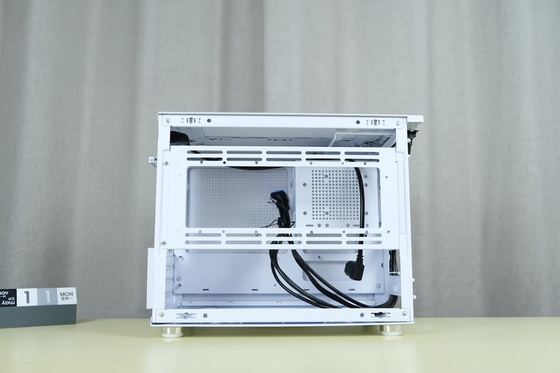 好看又好装的纯白小机箱：先马 趣造I'm 雪装豪华版 装机体验