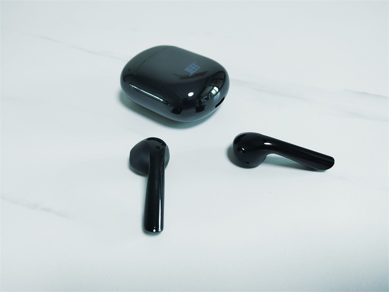 颜值与实力并存，JEET ONE升级版蓝牙耳机带你聆听音乐的魅力