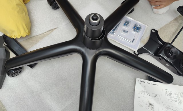 Morphling变体精灵电竞椅入手一周体验分享：动态支撑技术秀科技