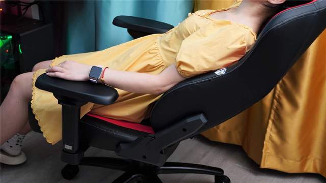 Morphling变体精灵电竞椅入手一周体验分享：动态支撑技术秀科技