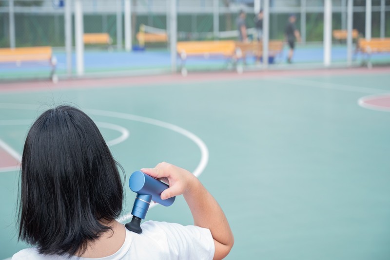 重拾健康与激情，高效、便捷、舒适于一身的专业按摩工具，云康宝mini金属筋膜枪