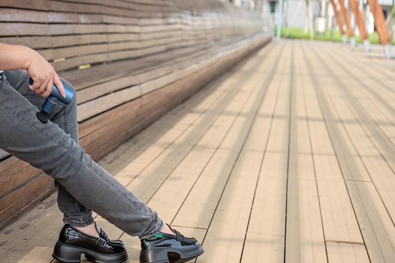 重拾健康与激情，高效、便捷、舒适于一身的专业按摩工具，云康宝mini金属筋膜枪