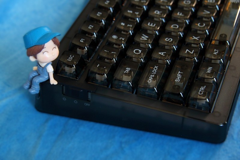 低调奢华之美--达尔优A81 有线机械键盘，游戏、办公两相宜