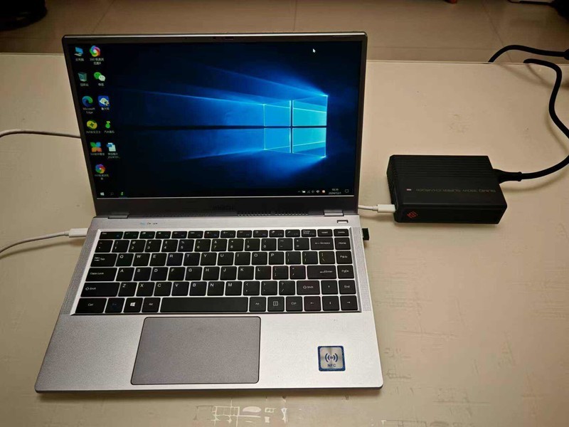 轻薄革命！SlimQ F330氮化镓充电器，解决笔记本充电器笨重难题