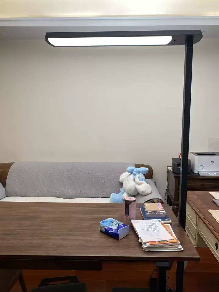 落地台灯什么牌子好？落地台灯款式推荐