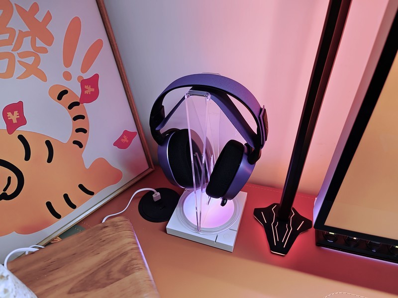 暗黑风，绝绝紫，这款耳机带我进入沉浸式电竞体验！