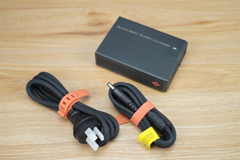 轻薄革命！SlimQ F330氮化镓充电器，解决笔记本充电器笨重难题