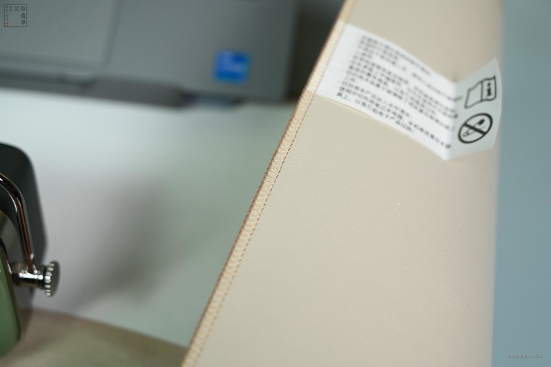 桌面暖手的好伙伴，即开即热赶走湿冷，向物发热暖桌垫上手