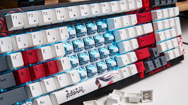 创新技术加持，专为用户而生，血手幽灵永劫无间联名键鼠套装