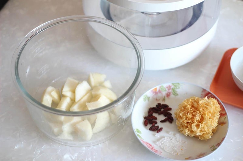 造型独特颜值高、米汤分离更Q弹，米家透明蒸汽电饭煲有何神奇？