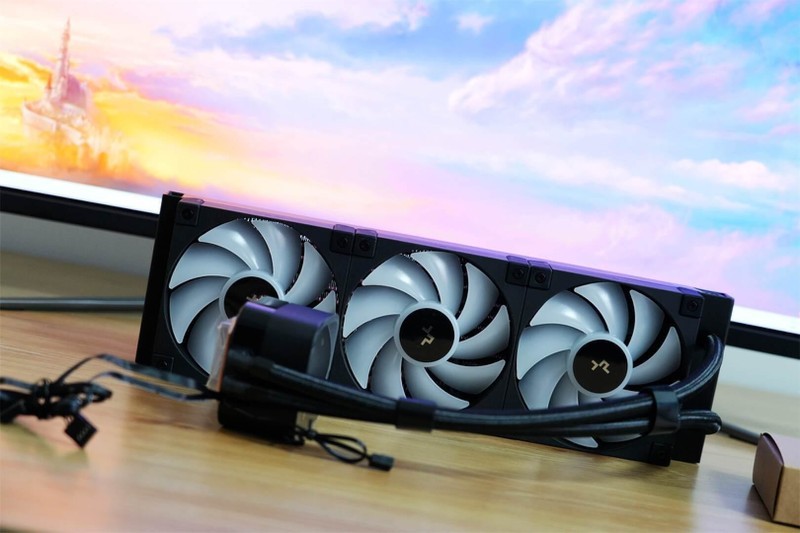 冰点来袭！九州风神冰堡垒360数显版，300W散热功耗震撼上线