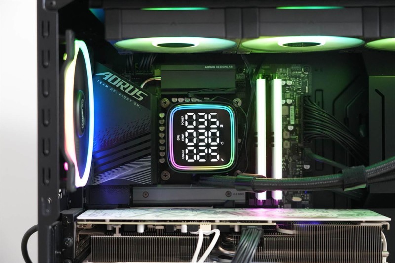 冰点来袭！九州风神冰堡垒360数显版，300W散热功耗震撼上线