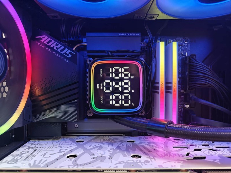 冰点来袭！九州风神冰堡垒360数显版，300W散热功耗震撼上线