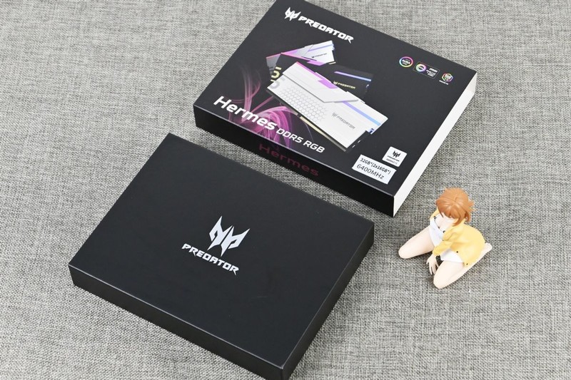 宏碁掠夺者Hermes冰刃DDR5 6400 32G内存开箱试玩：稳超7400MHz过测