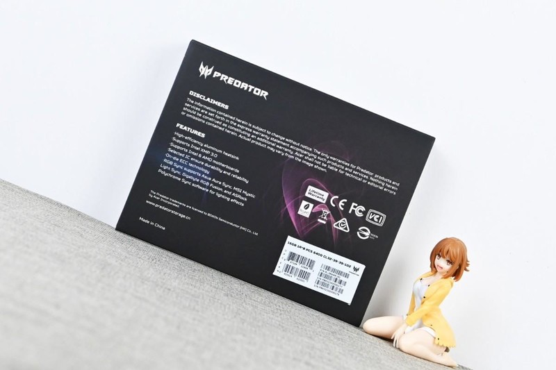 宏碁掠夺者Hermes冰刃DDR5 6400 32G内存开箱试玩：稳超7400MHz过测