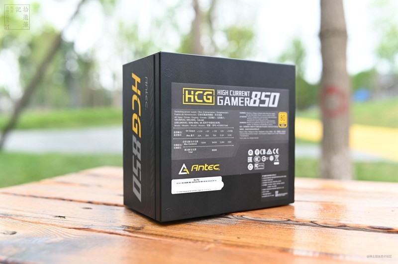 桌面暖手的好伙伴，即开即热赶走湿冷，向物发热暖桌垫上手