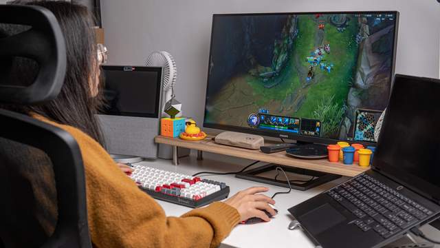 创新技术加持，专为用户而生，血手幽灵永劫无间联名键鼠套装