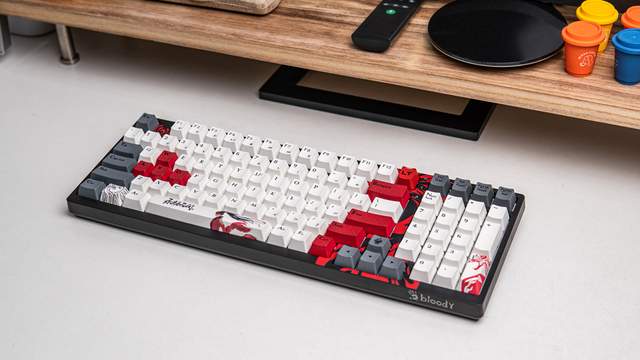 创新技术加持，专为用户而生，血手幽灵永劫无间联名键鼠套装