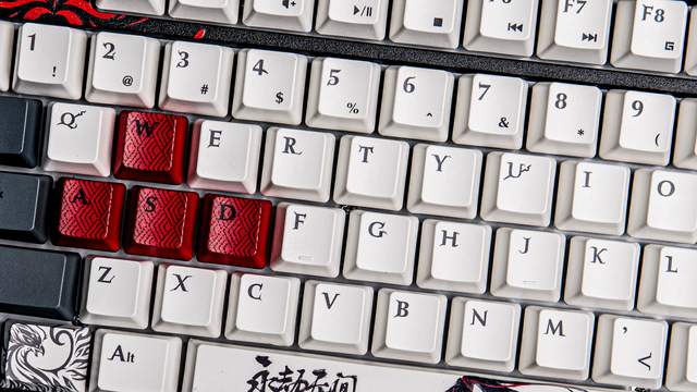 创新技术加持，专为用户而生，血手幽灵永劫无间联名键鼠套装