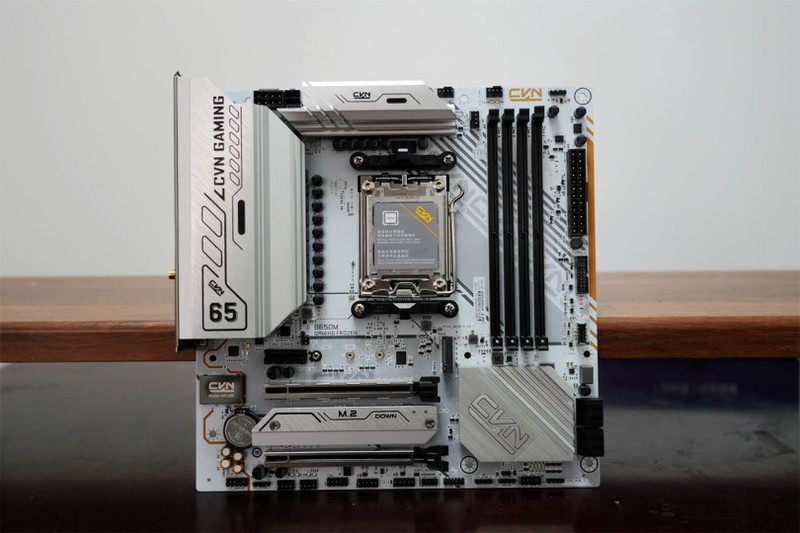 未来战舰降临！七彩虹CVN B650M GAMING FROZEN主板引领潮流