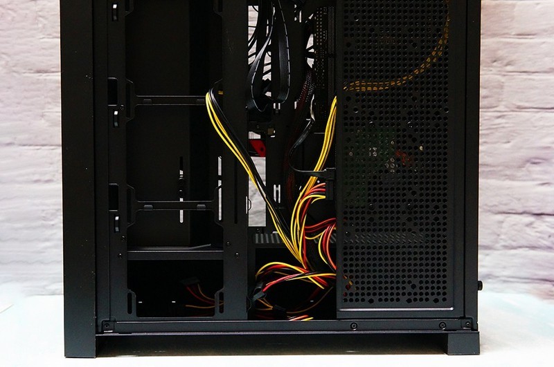 安静无声，温度全面压制！鑫谷昆仑御风机箱冰霜360水冷装机体验