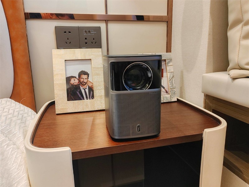 小区电影活动首次使用酷开智能投影X5，效果惊艳！