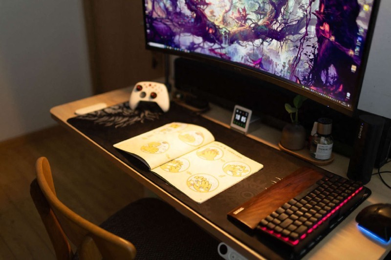 价廉物美，做工优秀，操控简单，VFZ曲面屏挂灯开箱