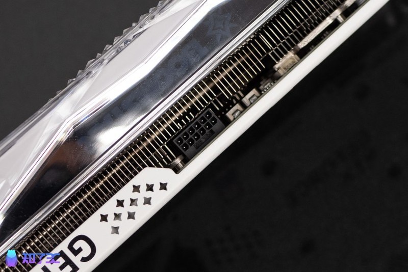 影驰 RTX4070 SUPER星曜OC首发评测：AIGC+游戏的双重利刃！