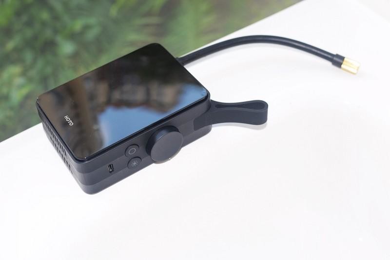 小米生态链HOTO小猴充气宝 为爱车提供澎湃动力