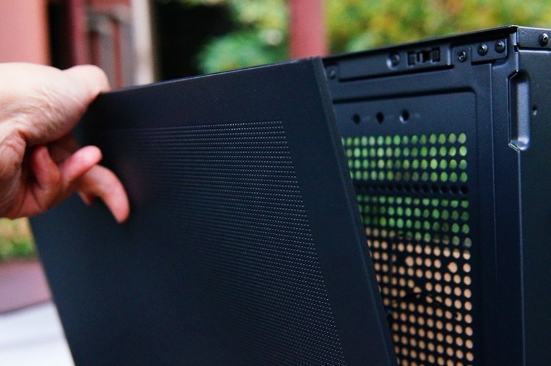 安静无声，温度全面压制！鑫谷昆仑御风机箱冰霜360水冷装机体验