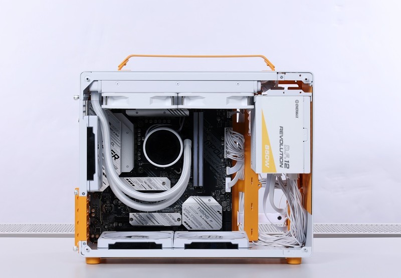 橙白小清新，不用花钱改色！乔思伯Z20搭配14600K+4070Ti Super装机