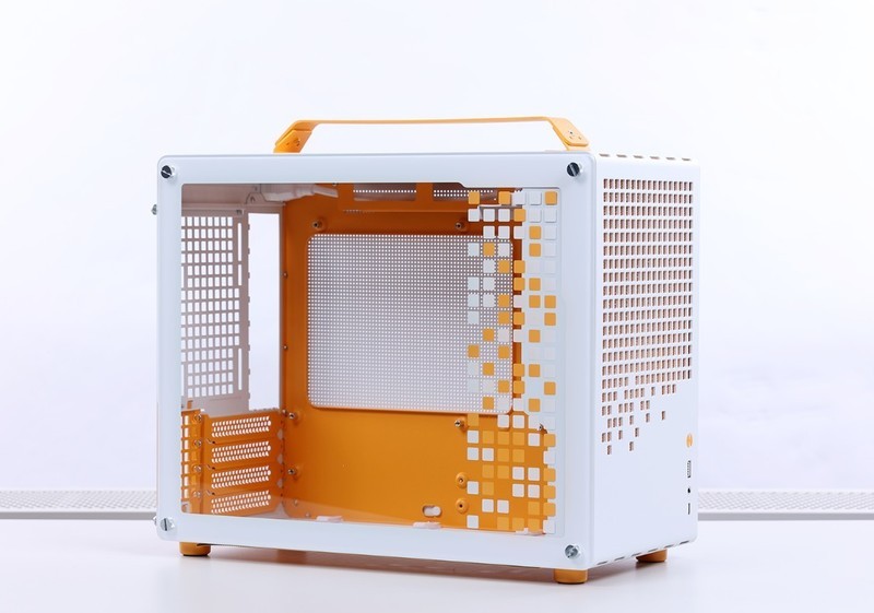 橙白小清新，不用花钱改色！乔思伯Z20搭配14600K+4070Ti Super装机